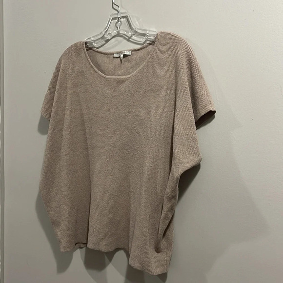 Cyrus Textured Knit Sweater Top Beige Womens Small Short Dolman Sleeve Shirt - Picture 2 of 6